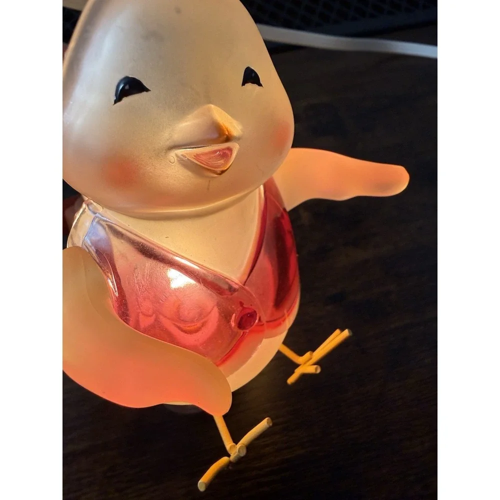 Vintage Chick Night Light Plug In Bird Lamp Red Vest Nursery‎ Kids 120V UL